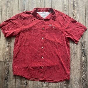 Columbia Men’s Shirt Size L Omni-Shade Red Short Sleeve Button Front